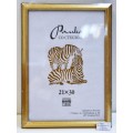 Фоторамка пластиковая 21*30 узкие, золотые полоски, 3904 золото *25