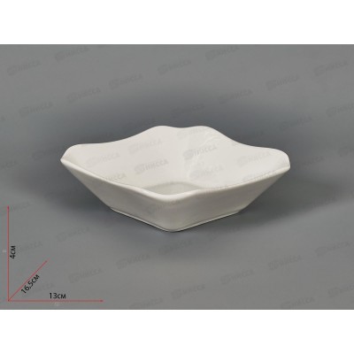 Салатник квадратный 250 см3 ф.433 Белье 6С0054 *20 Салатник квадратный 250 см3 ф.433 Белье 6С0054 *20