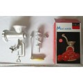 Мясорубка №10 AED-B10 чугун (044973) Ж Мясорубка №10 AED-B10 чугун (044973) Ж