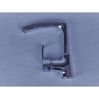 Смеситель для кухни с гайкой, хром, MN4070 Смеситель для кухни с гайкой, хром, MN4070