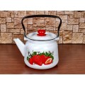 Чайник 2,3л Клубника садовая, белый с пласт. кнопкой С2714.3*59 Чайник 2,3л Клубника садовая, белый с пласт. кнопкой С2714.3*59
