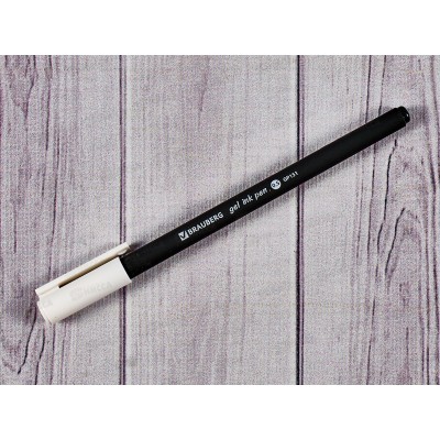 Ручка гелевая BRAU Matt Gel,0,5, черная ,142944*12/144 Ручка гелевая BRAU Matt Gel,0,5, черная ,142944*12/144