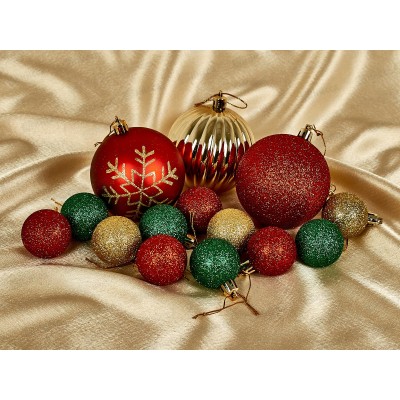 Набор шаров 15шт (8см-3шт, 4см-12шт) в ассортименте, 92921 Набор шаров 15шт (8см-3шт, 4см-12шт) в ассортименте, 92921