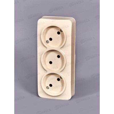 Розетка IONICH 3-местная открытой установки, без заземления, 16А, 220В слоновая кость,керамика,1450 *10