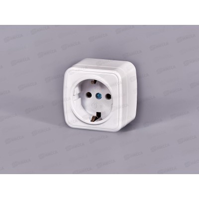 Розетка СОЮЗ 1-местная  Электра, открытой установки, с заземлением 16А, 220В, белая,0012*10