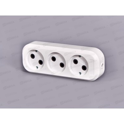 Колодка для удлинителя IONICH 3 гнезда без заземления,1518 Колодка для удлинителя IONICH 3 гнезда без заземления,1518