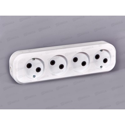 Колодка для удлинителя IONICH 4 гнезда без заземления,1519