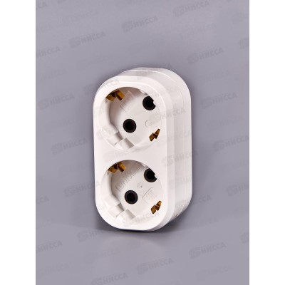 Разветвитель UNIVersal 2 гнезда, с заземлением , плоский, белый 16А 250В,А302