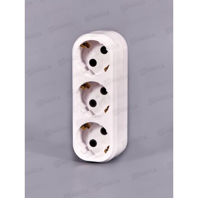 Разветвитель UNIVersal 3 гнезда, с заземлением , плоский, белый 10А 250В, А303 Разветвитель UNIVersal 3 гнезда, с заземлением , плоский, белый 10А 250В, А303