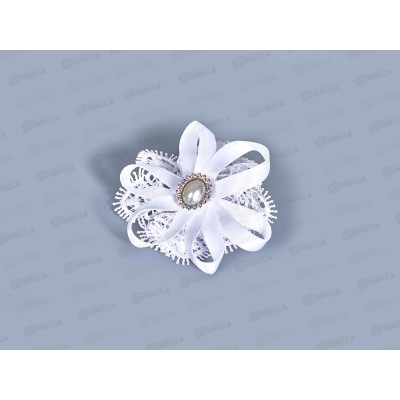 Бант гипюр капрон белый круглый жемчуг стразы 6см №56